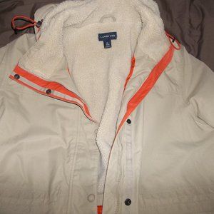 womens water/snow proof winter coat.